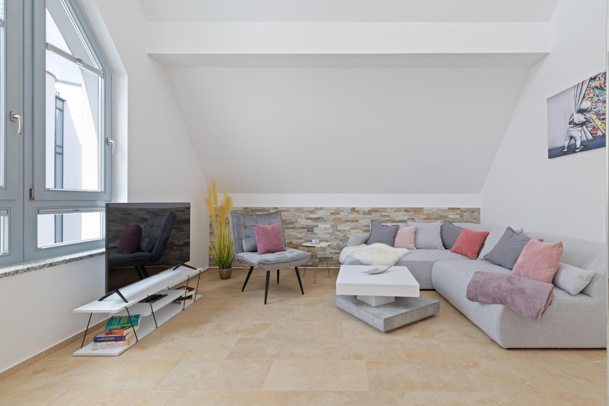 Helloflats - Luxus-Penthouse - Balkon - Parking - Zentrum - Therme - Naehe Flughafen Muc Ердинг Екстериор снимка